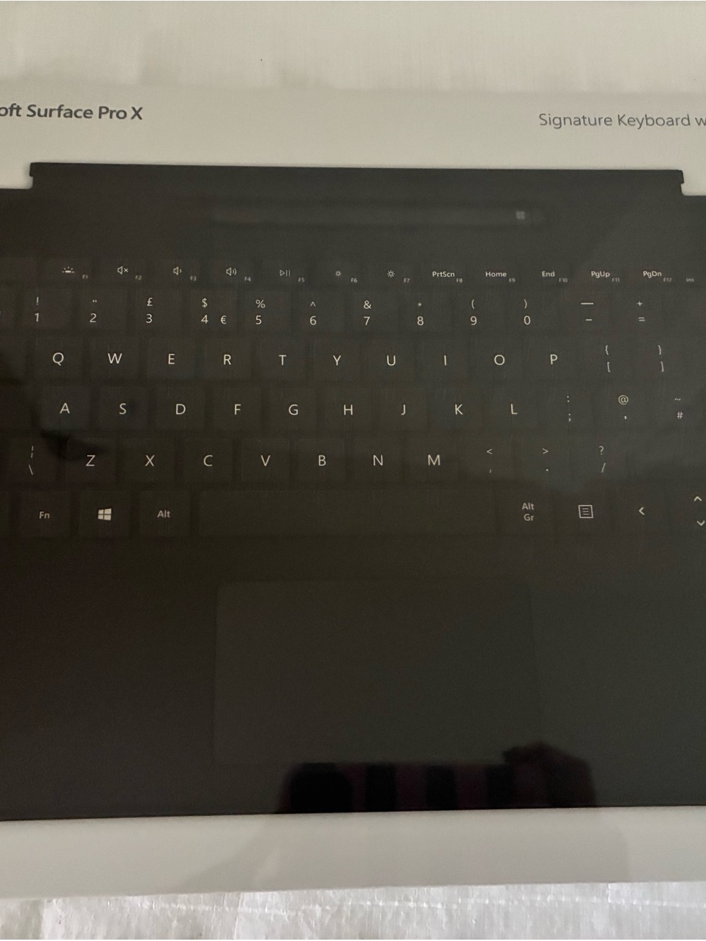 Black  Microsoft Surface Pro X Signature Keyboard with Skim Pen